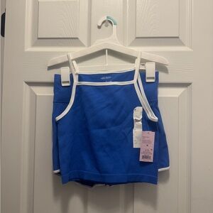 Set of blue biker shorts and tank top